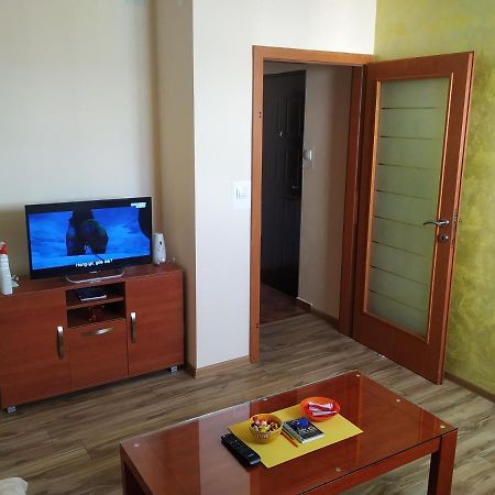 פודגוריצה Apartment Dora מראה חיצוני תמונה